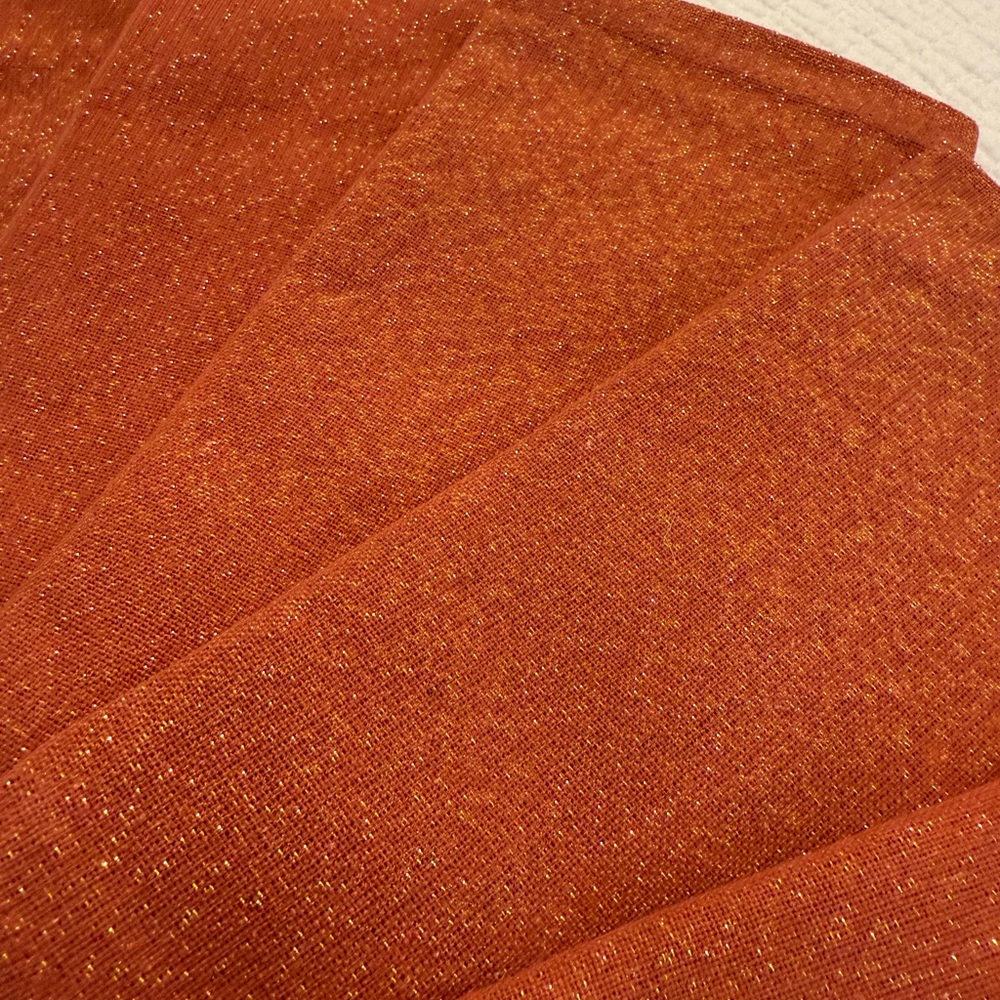 #2- Cynthia Rowley Metallic Rust Napkins - Picture 2 of 5
